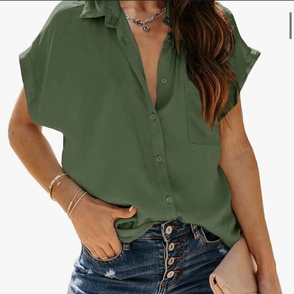 Tops - Women's Army Green Button Down Shorty Sleeve Blouse Size M NWOT
